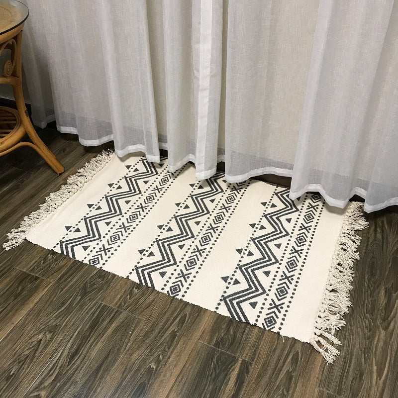 Lisslune | Casual Multicolored Western Rug Cotton Blend Geometric Light Rug Machine Washable Woven Rug with Fringes for Living Room