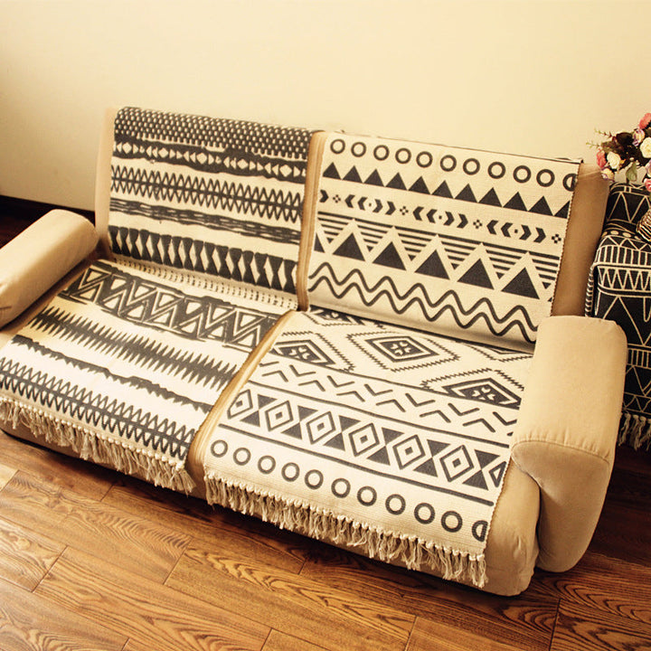 Lisslune | Casual Multicolored Western Rug Cotton Blend Geometric Light Rug Machine Washable Woven Rug with Fringes for Living Room