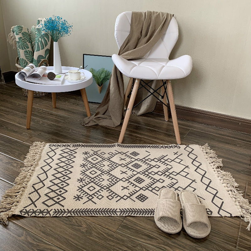 Lisslune | Casual Multicolored Western Rug Cotton Blend Geometric Light Rug Machine Washable Woven Rug with Fringes for Living Room