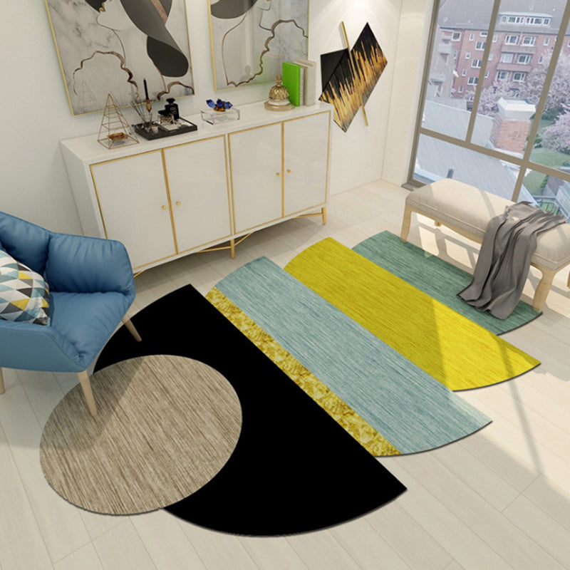 Lisslune | Western Bedroom Rug Multicolored Geometric Print Rug Synthetic Non-Slip Backing Pet-Friendly Indoor Rug