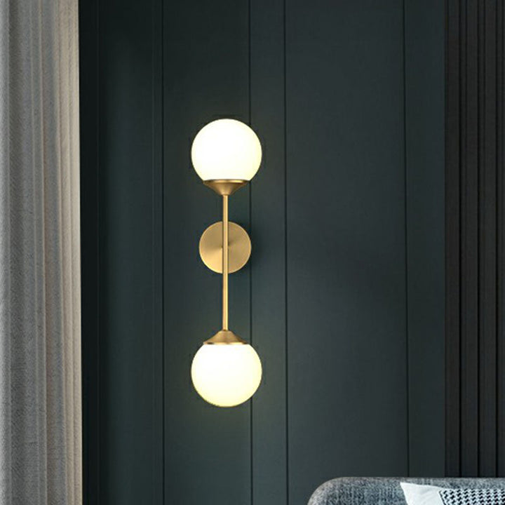Skørter | Minimalistic Ball LED Wall Light Fixture Cream Glass Dining Room Wall Light in Gold