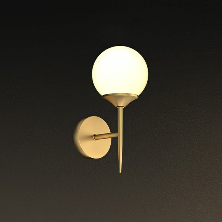 Skørter | Minimalistic Ball LED Wall Light Fixture Cream Glass Dining Room Wall Light in Gold
