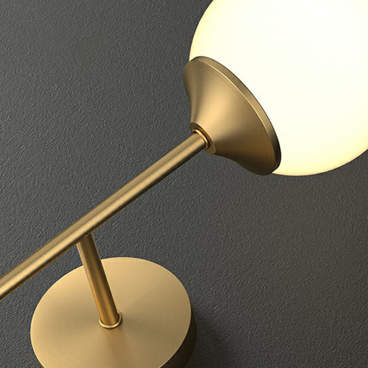 Skørter | Minimalistic Ball LED Wall Light Fixture Cream Glass Dining Room Wall Light in Gold