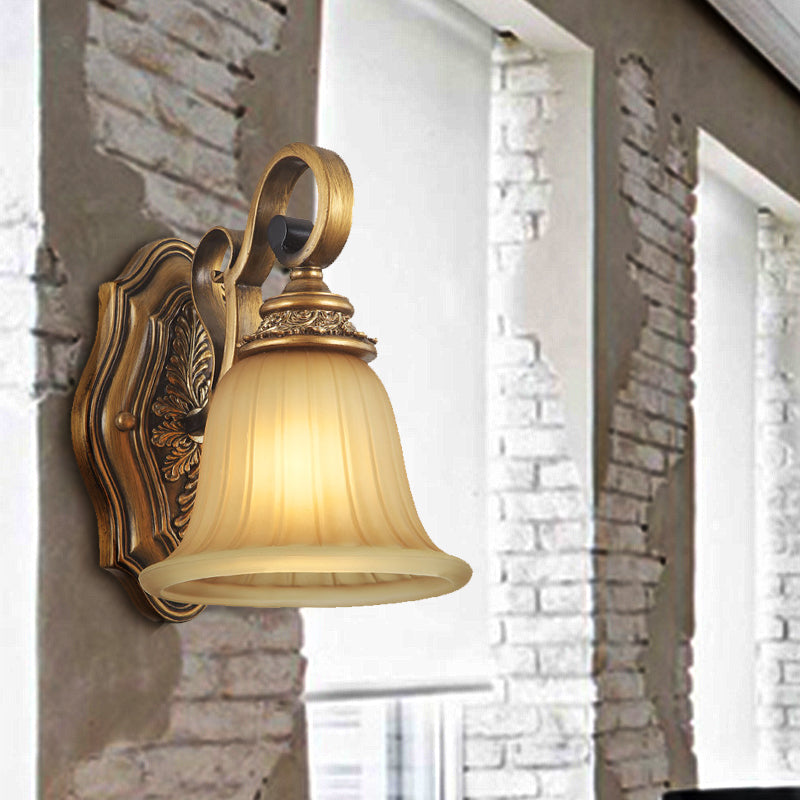 Skørter | Prismatic Glass Gold Wall Lamp Clock Shade 1-Light Traditional Wall Lamp For Foyer
