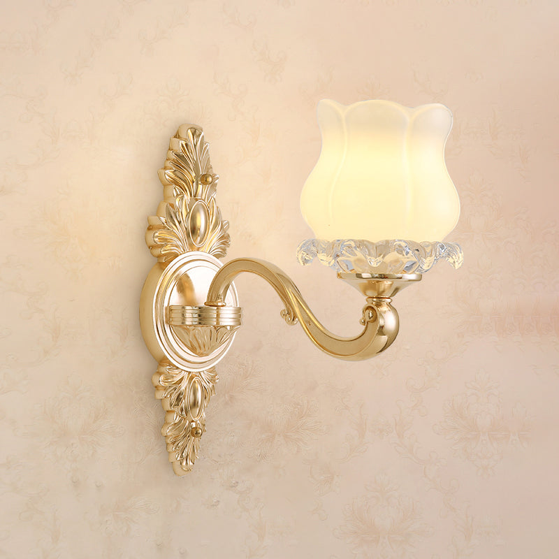 Skørter | Wall Lighting Wall Lamp Classic Engraved Arm Metal Wall Mount Light with White Glass Shade