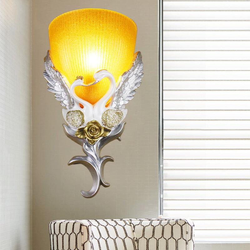 Skørter | Ribbed Glass Wall Lamp Minimalist 1 Light Corridor Sconces Light Fixture with Gold/Silver/White-Silver Swan Decoration