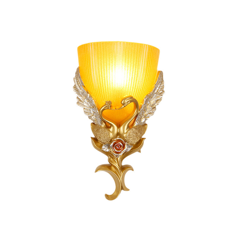 Skørter | Ribbed Glass Wall Lamp Minimalist 1 Light Corridor Sconces Light Fixture with Gold/Silver/White-Silver Swan Decoration