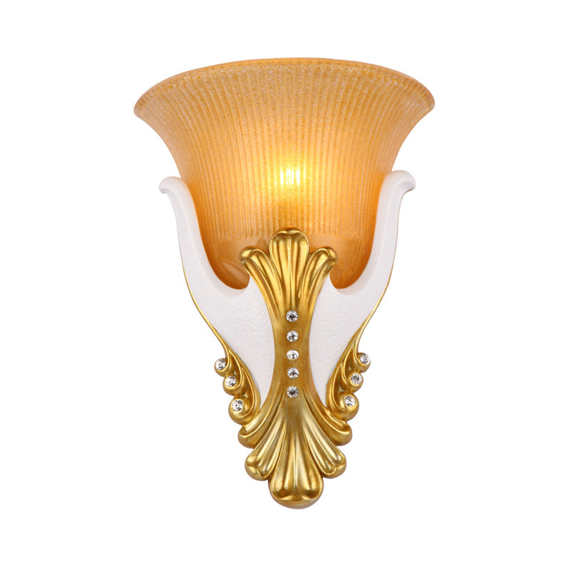 Skørter | 1 Light Ribbed Glass Wall Lamp Vintage White/Yellow Bell-Shaped Nightstand Lamp, 9.5"/13" Wide
