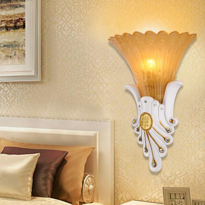 Skørter | Flower Nightstand Wall Light Traditional White/Yellow Glass 1 Light Wall Sconce with Diamond Accent