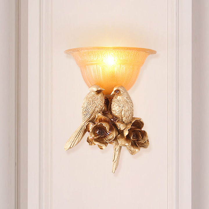 Skørter | Frosted Glass Flared Wall Light Fixture Antique 1 Light Hall Wall Lamp with Gold Bird Decoration