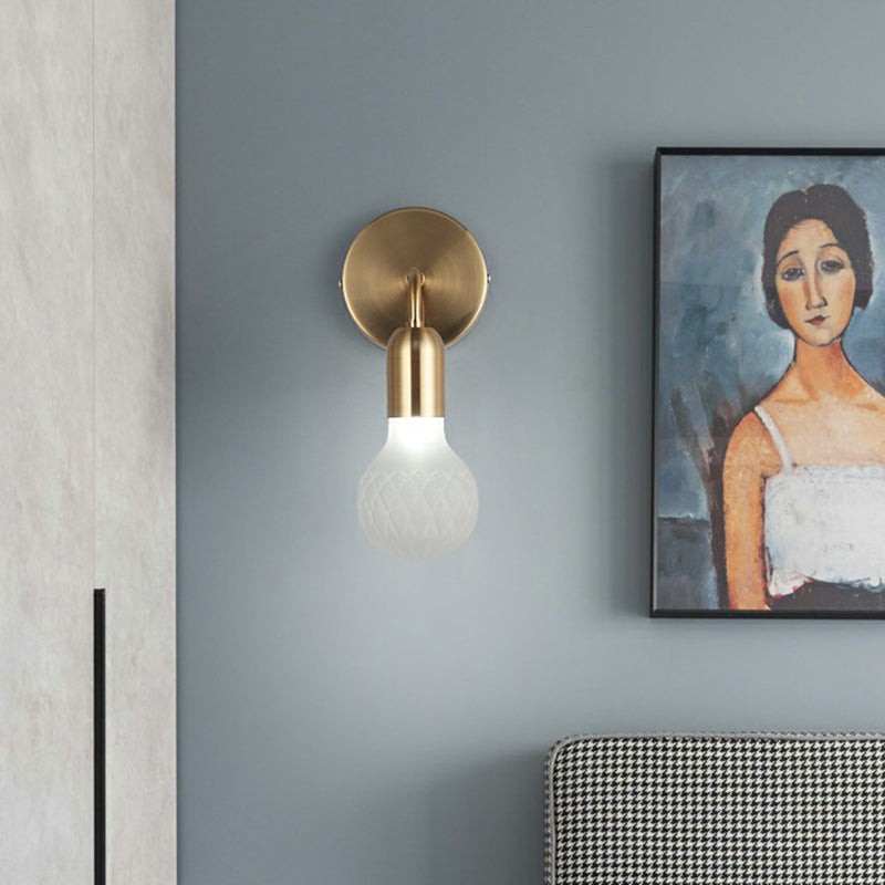Lisslune | Industrial Style Bulb-Shaped Wall Lamp Single Pane Glass Wall Lamp Fixture in Brass
