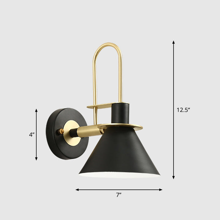 Skørter | Modern Metal Cone Wall Lamp 1-Bulb Wall Light Fixture with Arc Arm in Brass