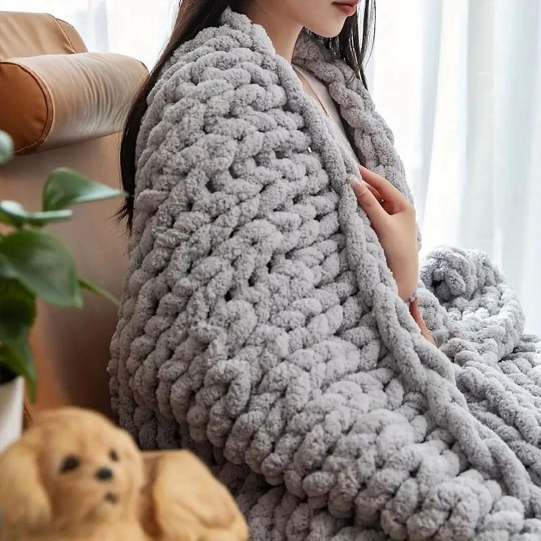 Lisslune | CozyCloud - Luxurious Snuggle Blanket