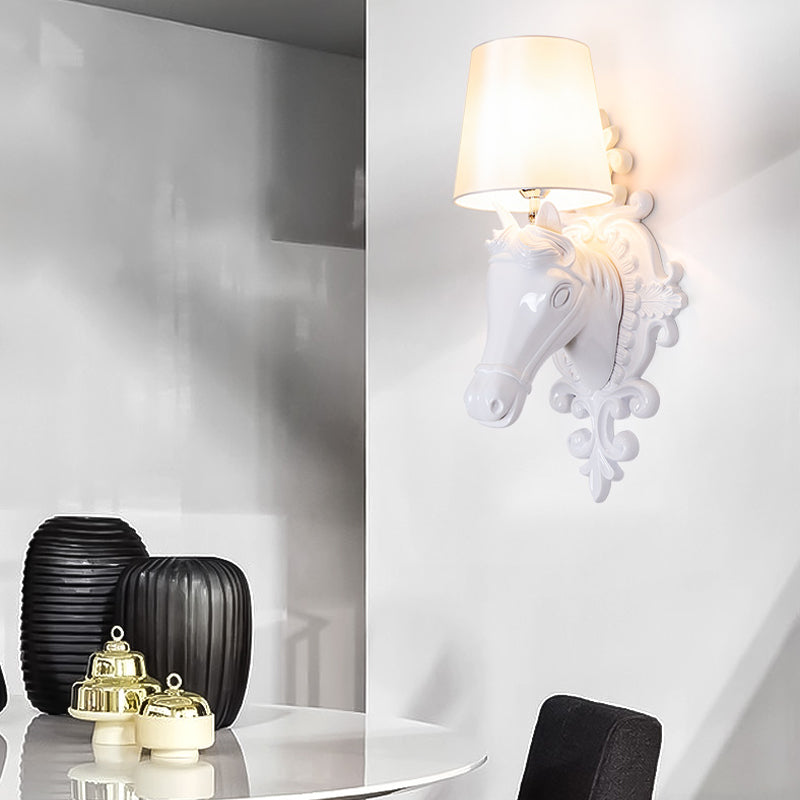 Skørter | 1 Bulb Horse Wall Lamp Classic Black/White Resin Wall Mounted Lamp with Cone Fabric Shade