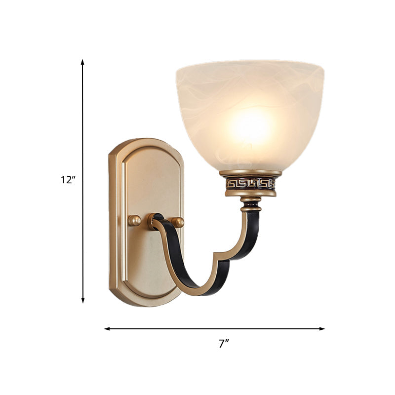 Skørter | Gold Dome Wall Mount Light Traditional Frosted Glass 1/2-Light Living Room Wall Lamp with Wavy Arm