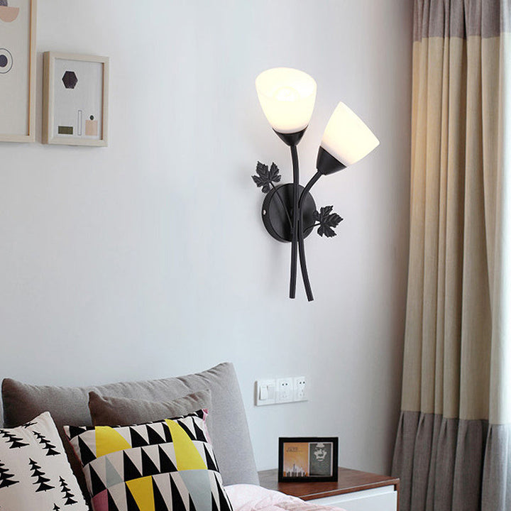 Skørter | Frosted Glass Bowl Sconce Contemporary 1/2-Light Hallway Wall Mounted Light with Leaf-Shaped Decoration in Black/Gold
