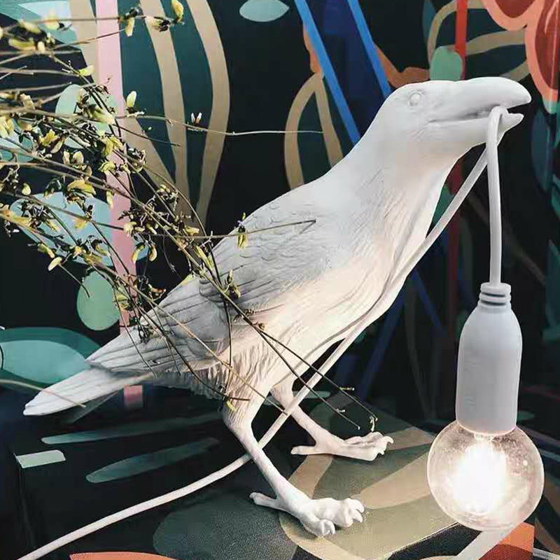Lisslune | Aviora – artistic bird table lamp