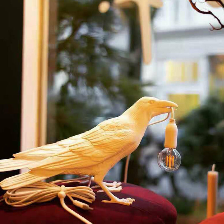 Lisslune | Aviora – artistic bird table lamp