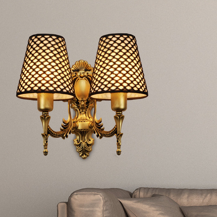 Skørter | Golden Cone Wall Mount Light Traditional Metal 1/2 Light Living Room Embossed Wall Light with Grid Fabric Shade