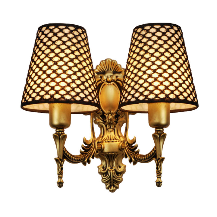 Skørter | Golden Cone Wall Mount Light Traditional Metal 1/2 Light Living Room Embossed Wall Light with Grid Fabric Shade