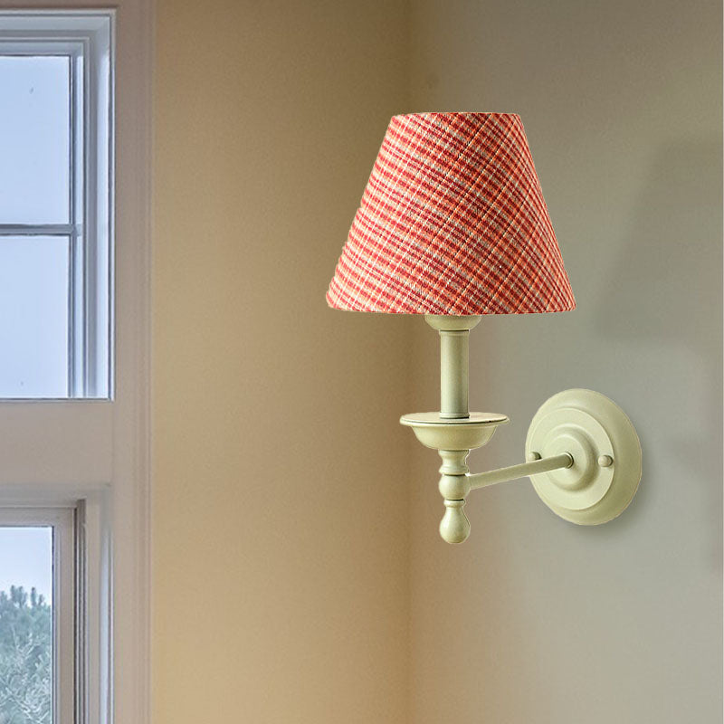 Skørter | 1 Bulb Cone Wall Lamp Vintage Style Red/Yellow/Blue Fabric Shade Wall Lighting for Dining Room