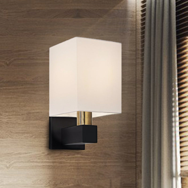 Skørter | Minimalist Rectangle Wall Light Single Bulb White Fabric Shade Wall Lamp Lighting with Clean Arm