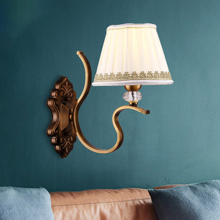 Skørter | Gold folded umbrella wall sconce Traditional fabric 1/2-bulb living room wall mounted light with crystal accent