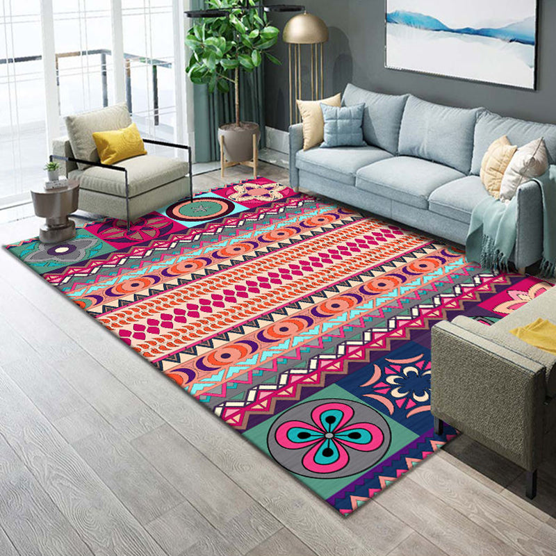 Lisslune | Western Parlor Rug Multicolored Geometric Pattern Area Rug Polypropylene Easy Care Pet Friendly Washable Indoor Rug