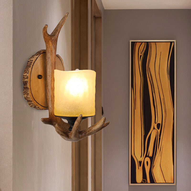 Skørter | Wood 1 Light Sconce Light Country Resin Antler Wall Lighting Fixture for Living Room with Frosted Glass Shade