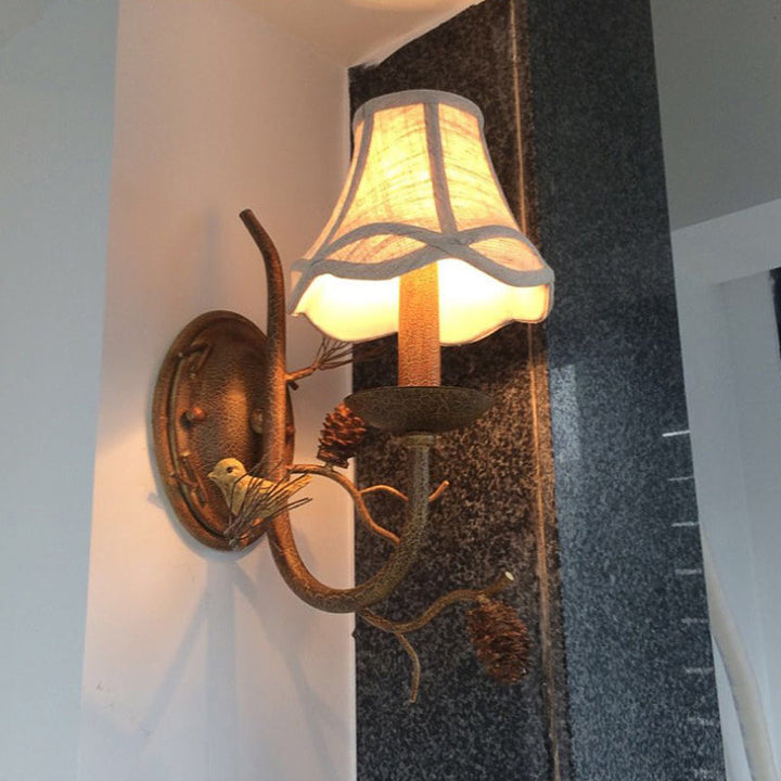 Skørter | Fabric Bell Shade Wall Lighting Traditional 1/2 Lights Bedroom Wall Lamp Fixture in Brown