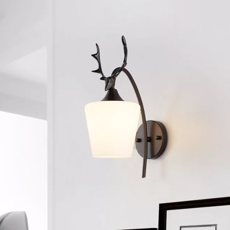 Skørter | 1 Metal Wall Light Rustic Black/Gold Deer Living Room Wall Lamp with Frosted Glass Shade