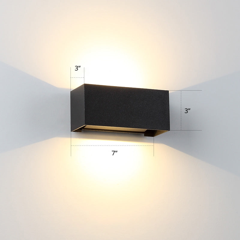 Lisslune | Rectangular LED Wall Light Minimalist Metal Matte Black Wall Lamp for the Garden