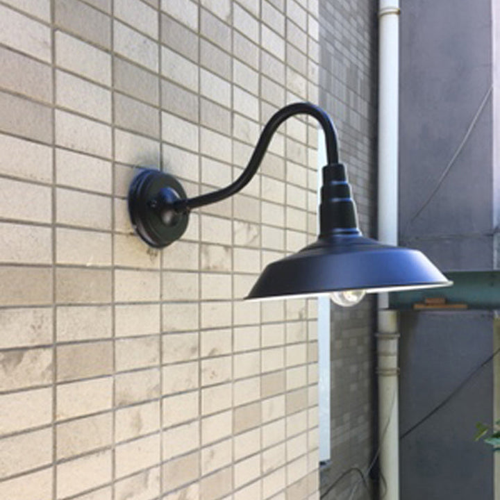 Skørter | 1-Pear Flexarm Wall Light Industrial Metal Wall Light with Barn Shade for Outdoor Use