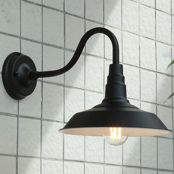 Skørter | 1-Pear Flexarm Wall Light Industrial Metal Wall Light with Barn Shade for Outdoor Use