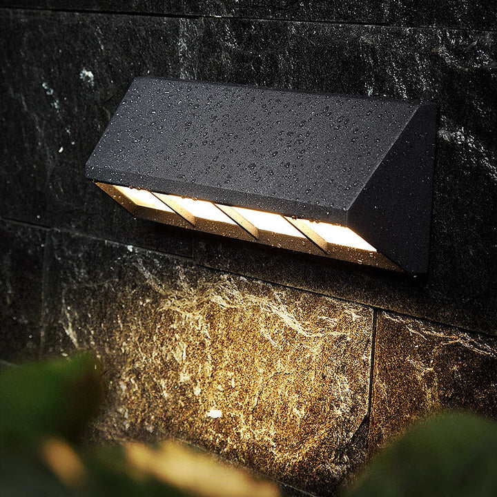 Lisslune | Matte Black Triangular Prism LED Wall Light Modern Style Metal Wall Light for Outdoor