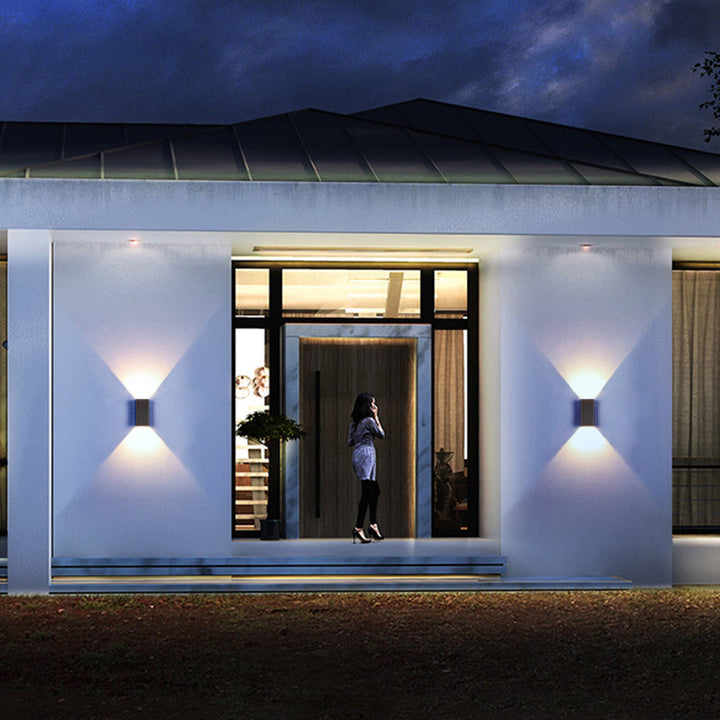 Lisslune | Rectangular LED Wall Light Ideas Minimalist Metal Patio Wall Mounted Light in Black
