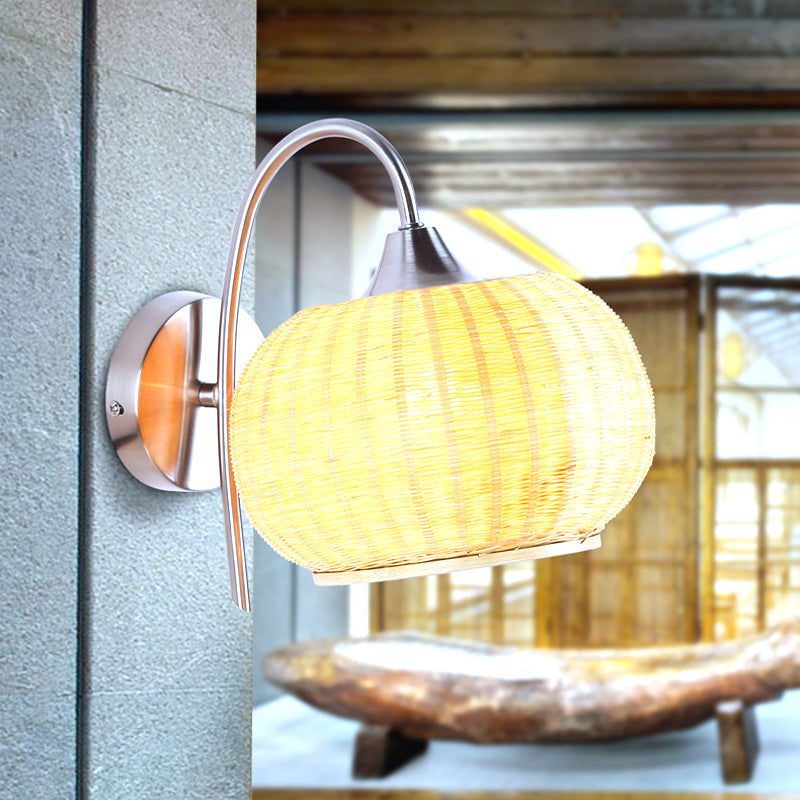 Skørter | Rattan Round Drum Wall Lamp Modern Style 1 Light Chrome Finish Wall Lamp with Metal Curved Arm