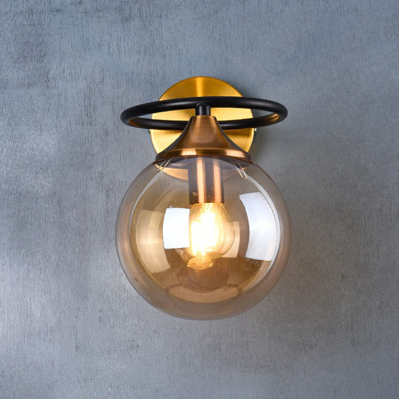 Skørter | Postmodern Style Ball Wall Light Fixture Glass 1-Light Bedroom Wall Lamp in Brass