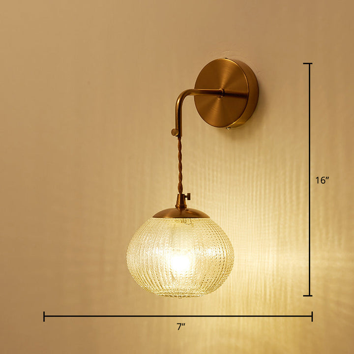 Skørter | Postmodern ball-shaped wall lamp textured glass 1-light bedside wall light in brass