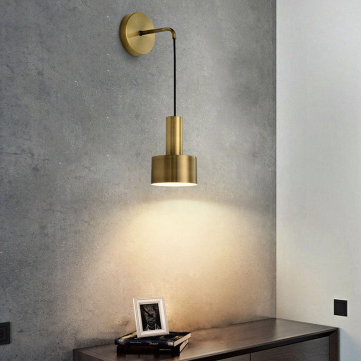 Skørter | Postmodern Small Wall-Mounted Lamp Metallic Single Bulb Bedside Reading Wall Lamp