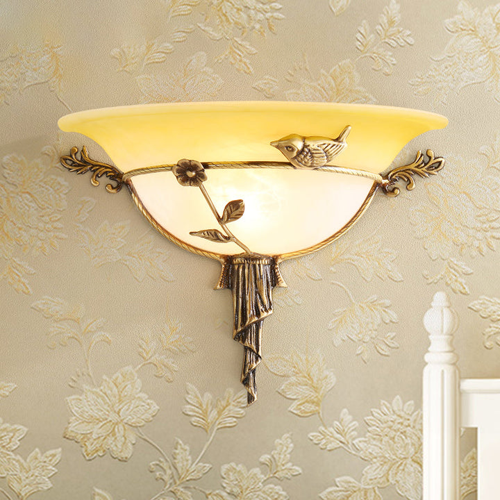 Skørter | 1 Bulb Width Flare Wall Lamp Traditional White/Yellow Glass Wall Light with Flower Decor Left/Right