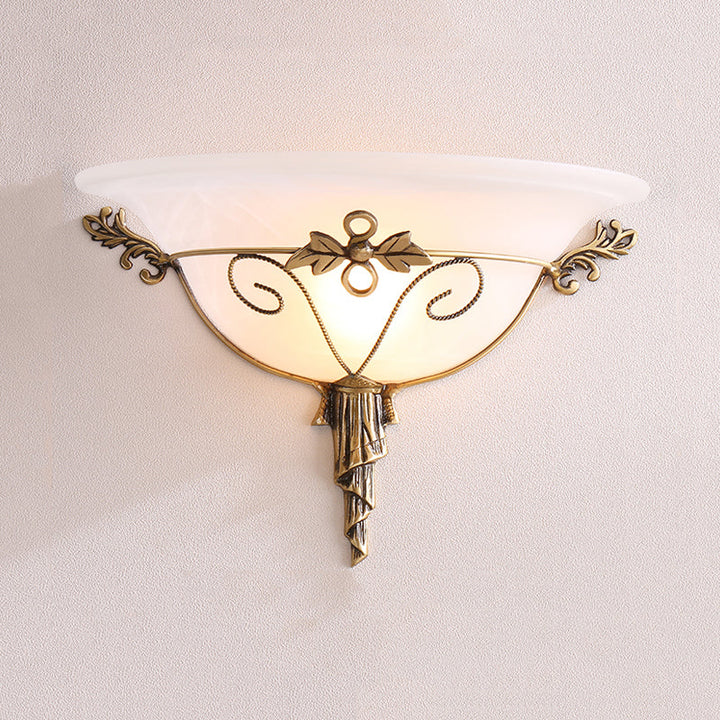 Skørter | Traditional Trumpet Wall Lamp White/Yellow Glass 1 Lamp Wall Mounted Lighting Fixture with Leaf Deco for Stair