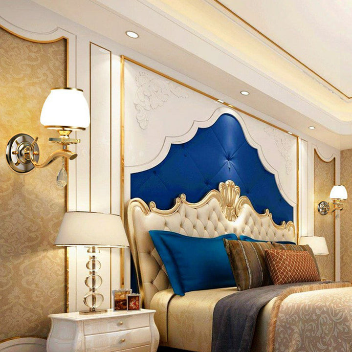 Skørter | Wall lamp Lighting Vintage Living Room Wall Mount Light with Tapse White Glass Shade in Gold