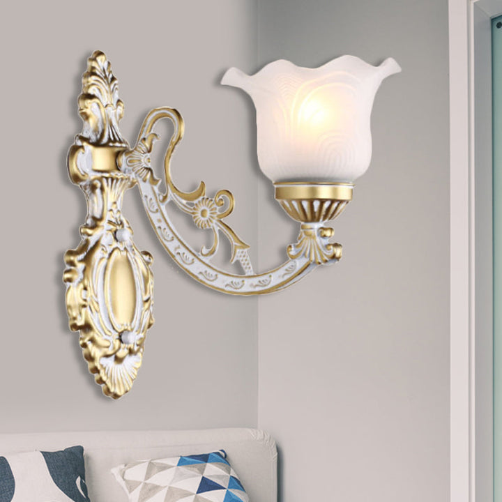 Skørter | Brass/Gold Wavy Wall Lamp Retro White Glass Shade 1/2-Light Living Room Wall Lamp