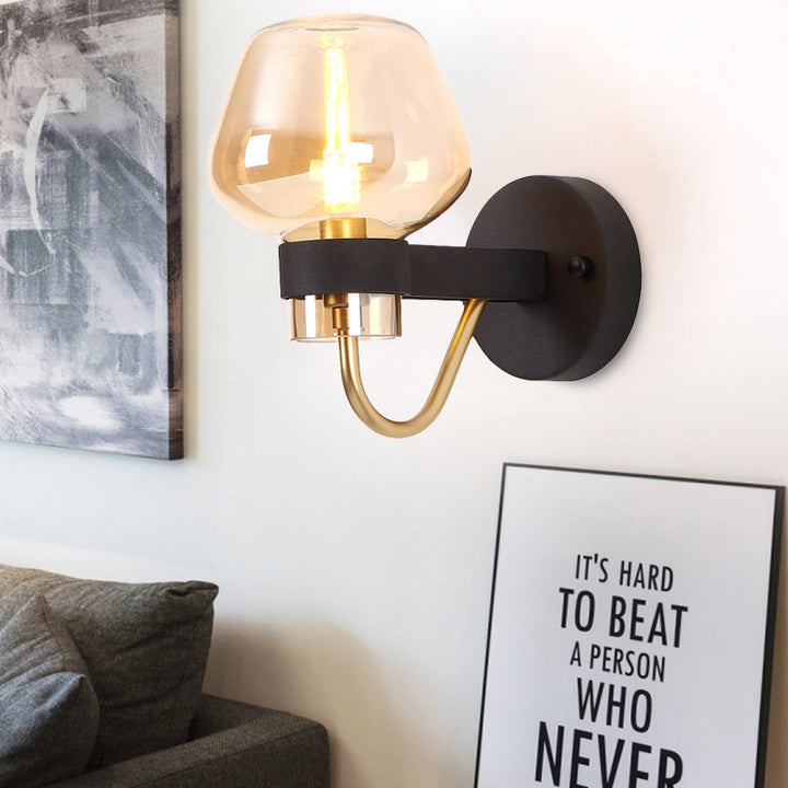 Skørter | Urn Wall Lamp Traditional 1 Head Clear/Amber/Smoke Grey Glass Wall Lighting Fixture for Living Room