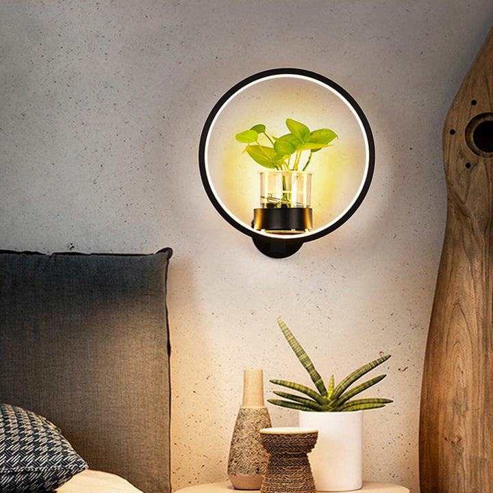 Skørter | Artistic Loop-shaped Wall Lamp Metal Nightstand Wall Light with Clear Glass Plant Pot