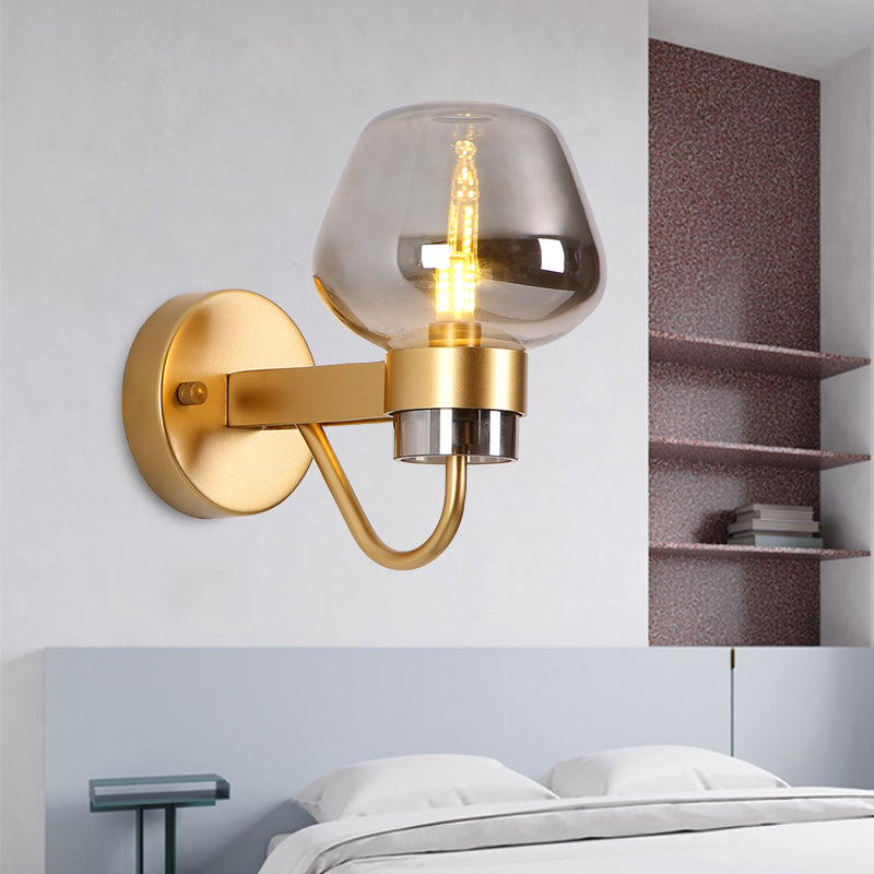Skørter | 1 Bulb Glass Wall Lamp Traditional Clear/Amber/Smoke Gray Glass Wall Lighting Fixture for Nightstand