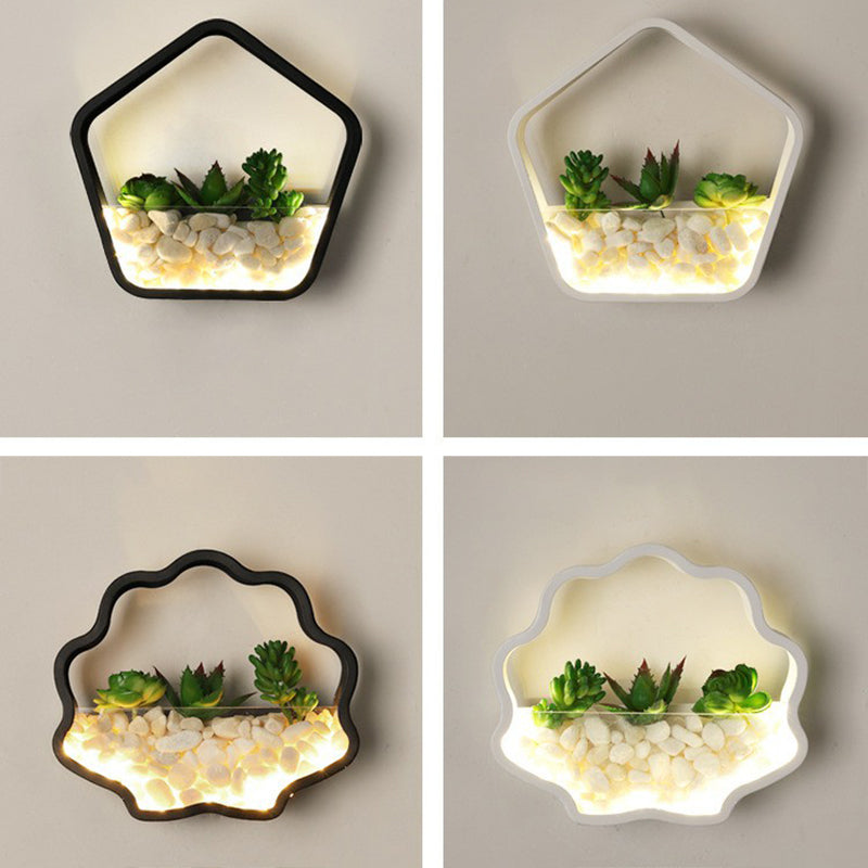 Skørter | Metal Halo LED Wall Lamp Art Deco Wall Mounted Light with Pebbles and Artificial Plant