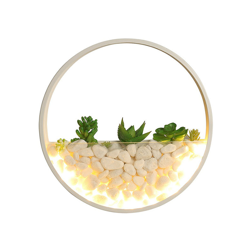 Skørter | Metal Halo LED Wall Lamp Art Deco Wall Mounted Light with Pebbles and Artificial Plant