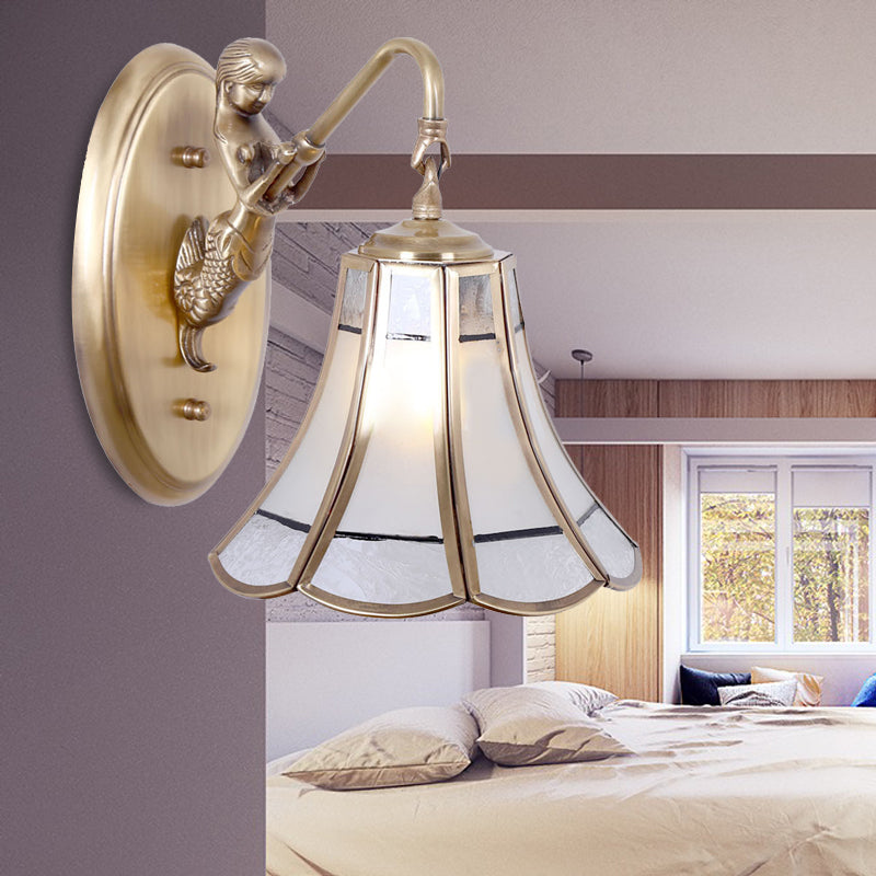 Skørter | Brass Trumpet Wall Shield Traditional Metal 1 Head Wall Mounted Lighting with Mermaid